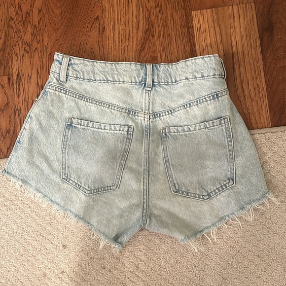 Garage festival Jean shorts size 26 - Picture 2 of 2